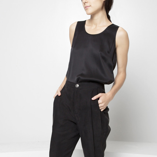 7115 by Szeki Signature Sandwashed Silk Tank 7115 by Szeki Signature Sandwashed Silk Tank