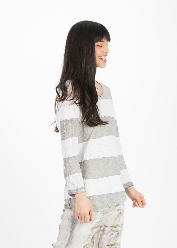 Gilda Midani V-Neck Tunic Tee Gilda Midani V-Neck Tunic Tee