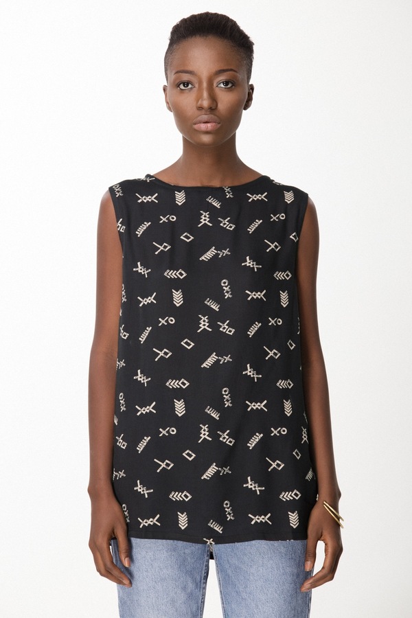 Osei-Duro Taifa Top in Black Jot Osei-Duro Taifa Top in Black Jot