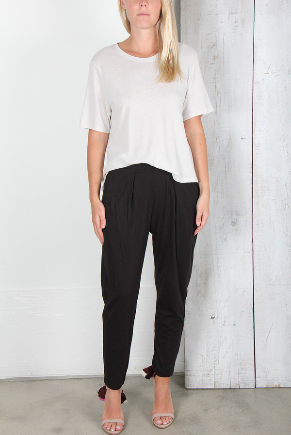 RAQUEL ALLEGRA EASY PANT IN BLACK RAQUEL ALLEGRA EASY PANT IN BLACK