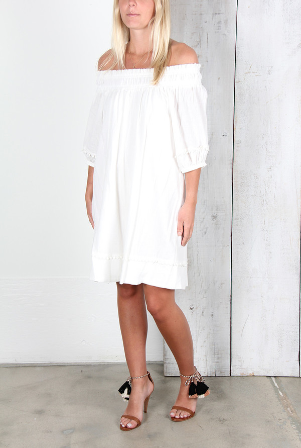 APIECE APART FELINA OFF-THE-SHOULDER DRESS APIECE APART FELINA OFF-THE-SHOULDER DRESS