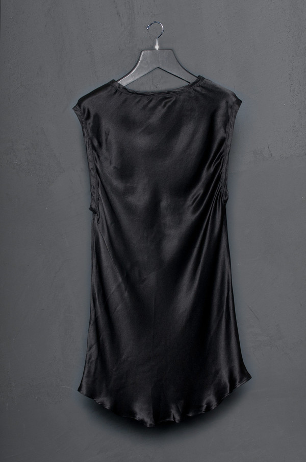 KES Cover Stitch Sleeveless Blouse KES Cover Stitch Sleeveless Blouse
