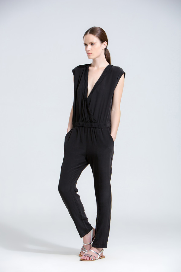 The Korner Deep V-Neck Cap Sleeve Pantsuit The Korner Deep V-Neck Cap Sleeve Pantsuit