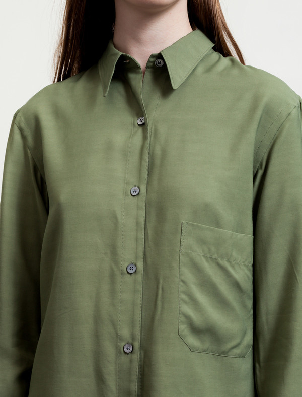 Lemaire Pointed Collar Shirt Olive Lemaire Pointed Collar Shirt Olive