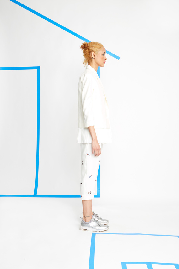 Hagahi Blazer With Pleated Hem Hagahi Blazer With Pleated Hem