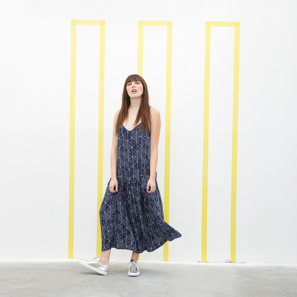 Ali Golden DROP-WAIST DRESS - NAVY PRINT Ali Golden DROP-WAIST DRESS - NAVY PRINT