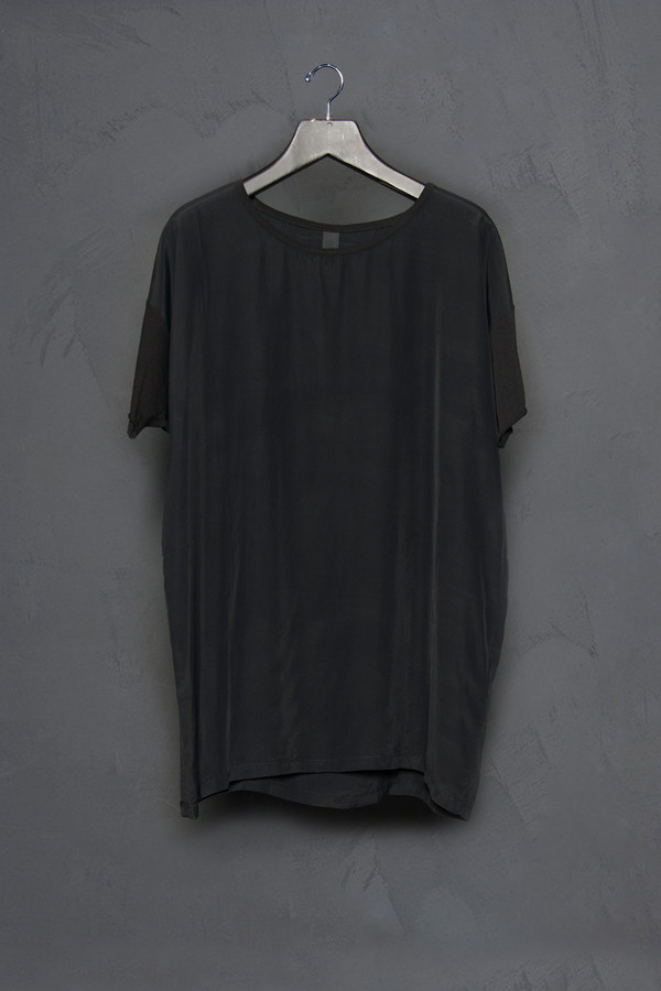 Roque Crew Neck Silk Tee Roque Crew Neck Silk Tee