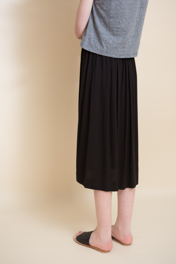 Midi Skirt / Black Midi Skirt / Black