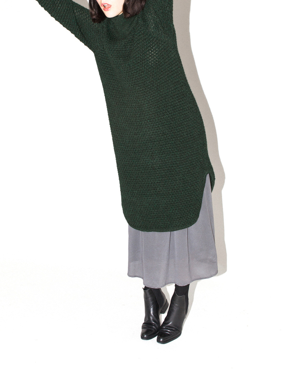 ALI GOLDEN RICE-STITCH SWEATER DRESS ALI GOLDEN RICE-STITCH SWEATER DRESS