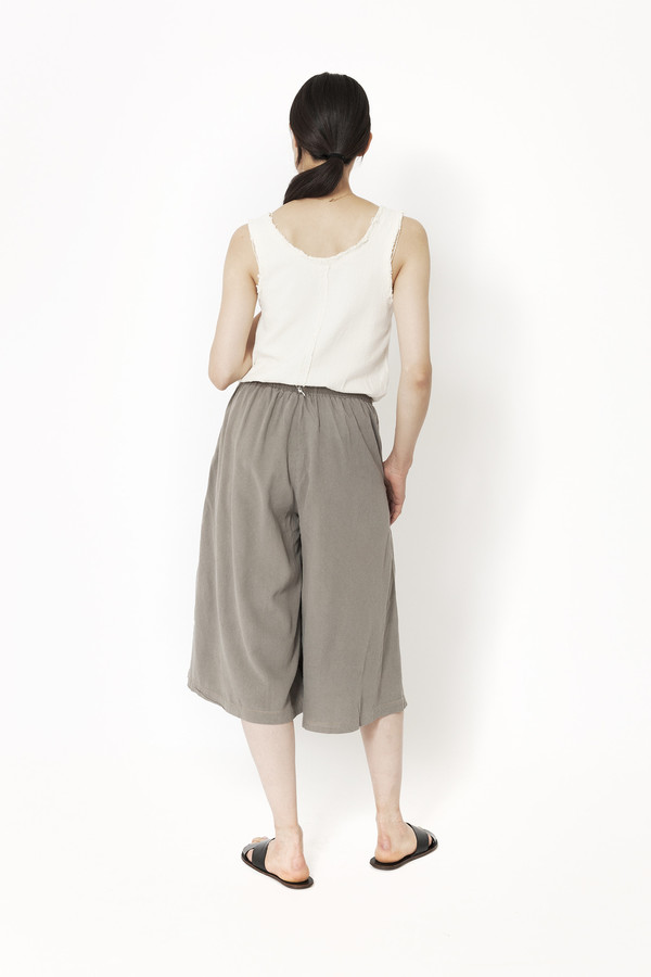 Black Crane Slit Wide Culotte Black Crane Slit Wide Culotte