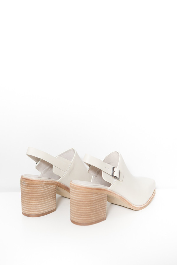 Intentionally Blank Honcho Mule / Bone Leather Intentionally Blank Honcho Mule / Bone Leather