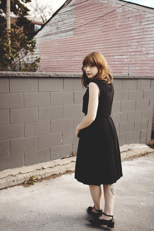 Birds of North America Songlark Skirt (Black) Birds of North America Songlark Skirt (Black)