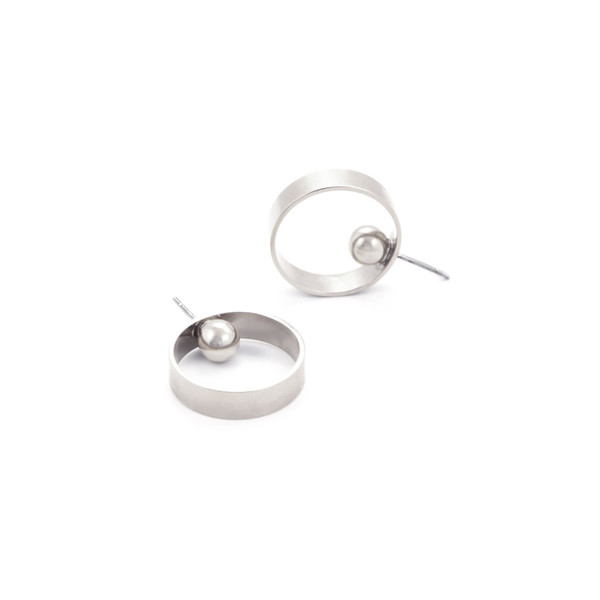 Alynne Lavigne Small Side Hoops Alynne Lavigne Small Side Hoops