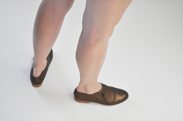 The Palatines Fides Pull-On Bootie in Bronze The Palatines Fides Pull-On Bootie in Bronze