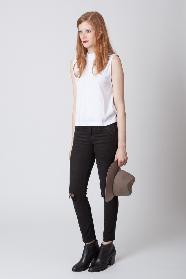 Calder Elliot Tank White Calder Elliot Tank White