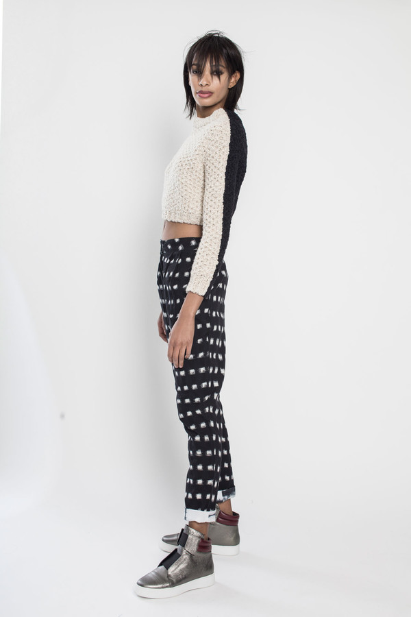 R/H Gaga Knit Sweater in Cream/Black R/H Gaga Knit Sweater in Cream/Black