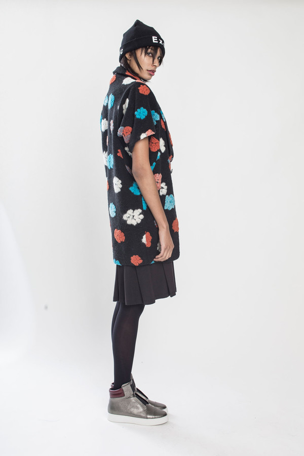 KURT LYLE Jasper Dolman fold jacket in Cloud KURT LYLE Jasper Dolman fold jacket in Cloud