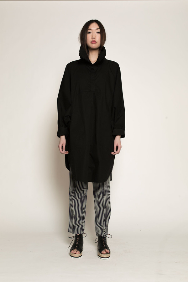 Kowtow Long Days Cape in Black Kowtow Long Days Cape in Black