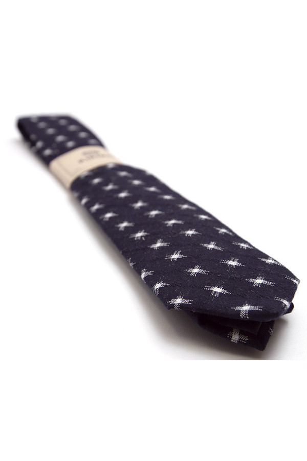 Kiriko Indigo Kasuri-Ori Tie Kiriko Indigo Kasuri-Ori Tie