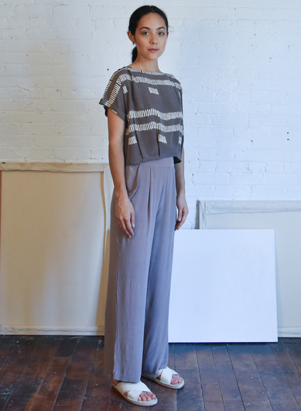 Seek Collective Maggie Top, dove dashes print Seek Collective Maggie Top, dove dashes print