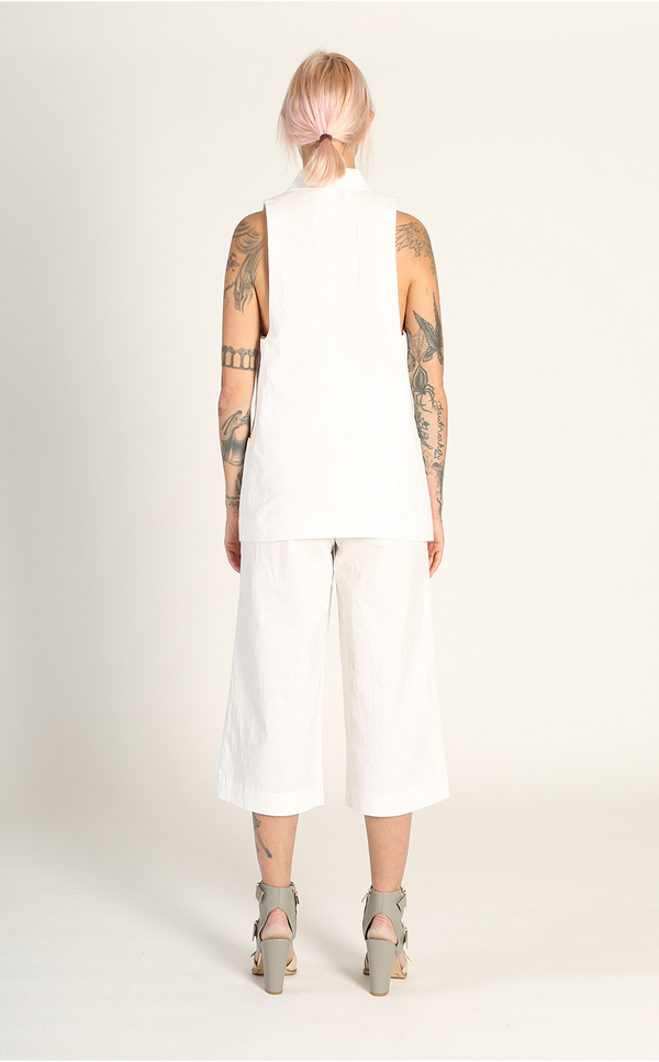 Kurt Lyle Sue Ellen Vest - White Kurt Lyle Sue Ellen Vest - White