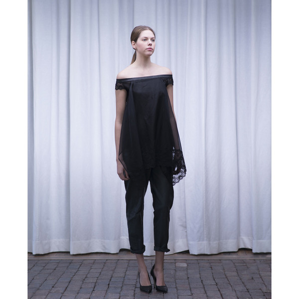 Gary Graham Shoulder Top Gary Graham Shoulder Top