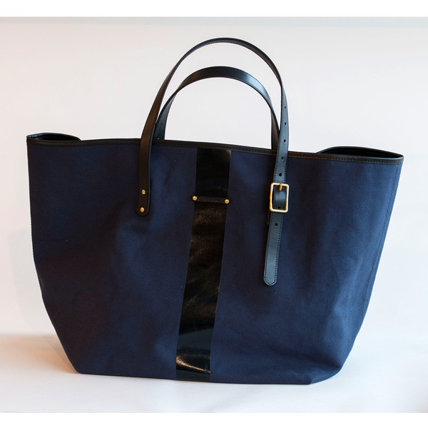 Kempton & Co Black Stripe Beach Tote Navy/Black - SOLD OUT Kempton & Co Black Stripe Beach Tote Navy/Black - SOLD OUT