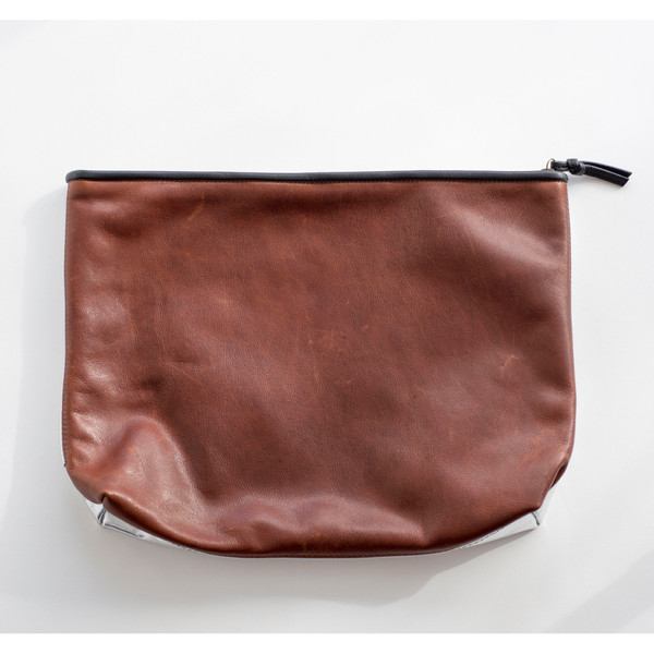 Kempton & Co Camden Clutch Silver Metallic/Brandy Kempton & Co Camden Clutch Silver Metallic/Brandy