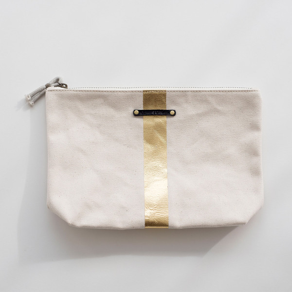 Kempton & Co Medium Ecru/Gold Stripe Pouch Kempton & Co Medium Ecru/Gold Stripe Pouch