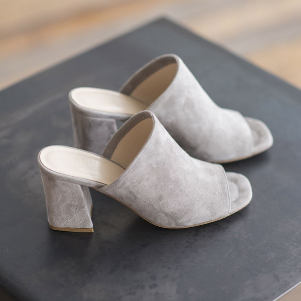 Maryam Nassir Zadeh Penelope Mule - SOLD OUT Maryam Nassir Zadeh Penelope Mule - SOLD OUT