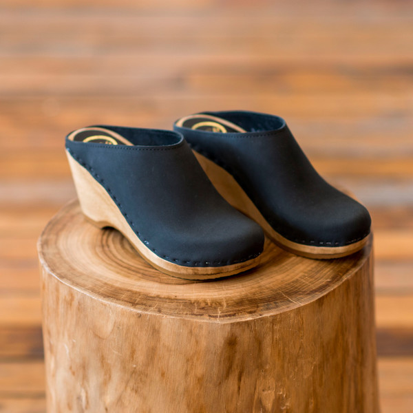No. 6 New School Wedge No. 6 New School Wedge