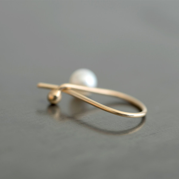 Quarry Triptych Pearl Earring Quarry Triptych Pearl Earring