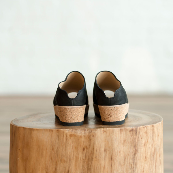 Reality Studio Olga Clog Nubuck Reality Studio Olga Clog Nubuck