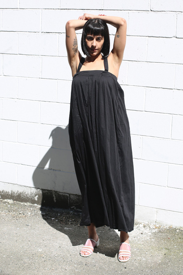 BLACK CRANE PLEATS JUMPER BLACK CRANE PLEATS JUMPER