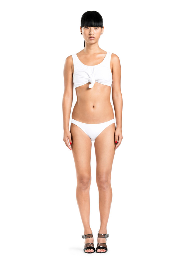 BETH RICHARDS Knot Top - White CROP TANK WITH ENGINEERED KNOT BETH RICHARDS Knot Top - White CROP TANK WITH ENGINEERED KNOT