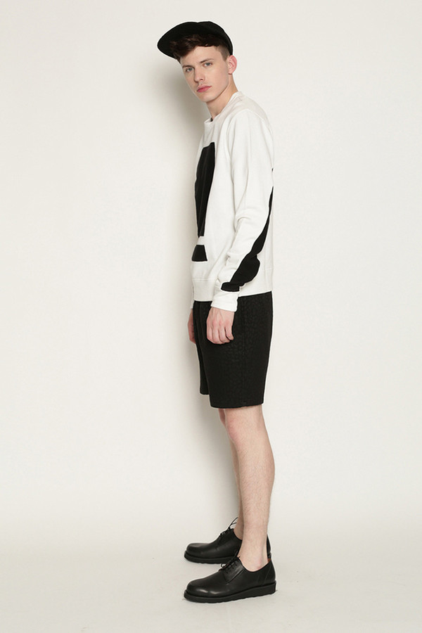 Men's Tourne De Transmission Splitbox Sweat in White/Black Men's Tourne De Transmission Splitbox Sweat in White/Black