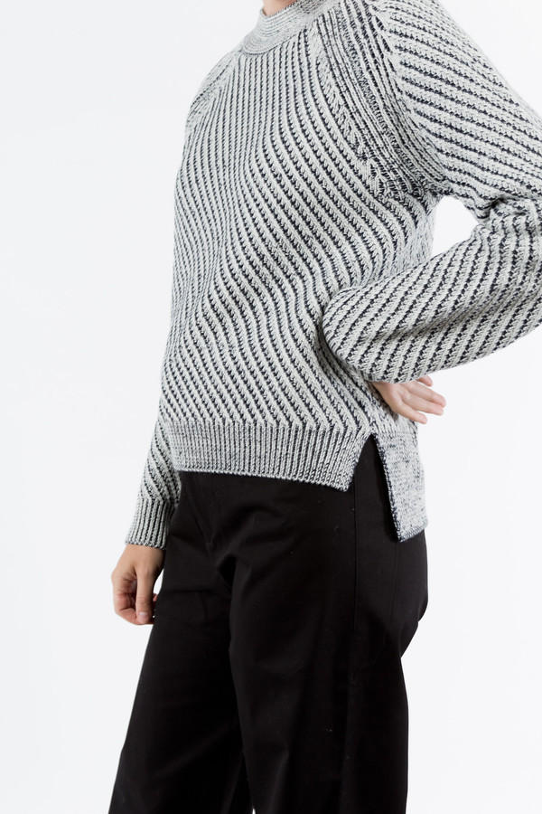 Le Mont St. Michel Plaited Sweater Le Mont St. Michel Plaited Sweater