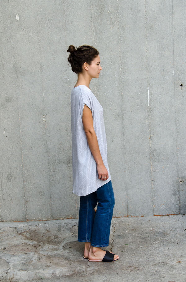 Ali Golden BUTTON-DOWN SHIRT - GREY PRINT Ali Golden BUTTON-DOWN SHIRT - GREY PRINT