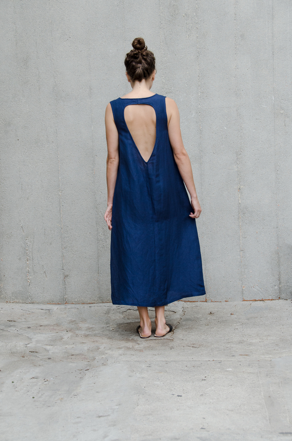 Ali Golden CUT-OUT MAXI DRESS Ali Golden CUT-OUT MAXI DRESS