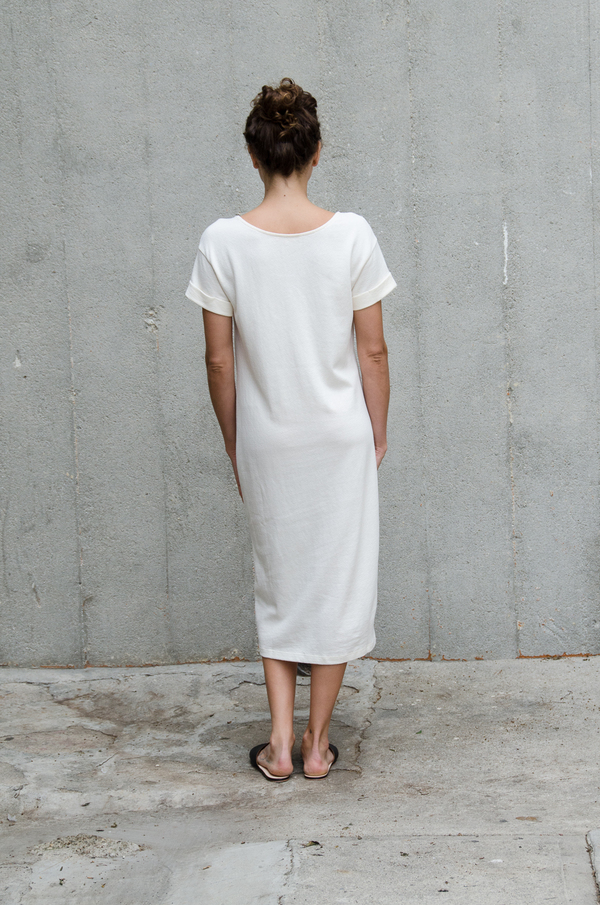 Ali Golden ROLL-SLEEVE T-SHIRT DRESS - CREAM Ali Golden ROLL-SLEEVE T-SHIRT DRESS - CREAM