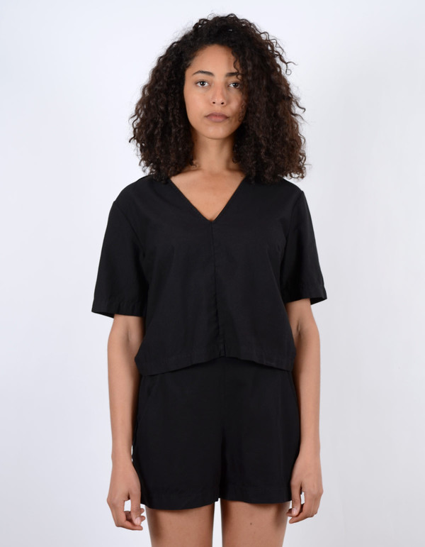 Ali Golden V-Neck Top Black Ali Golden V-Neck Top Black