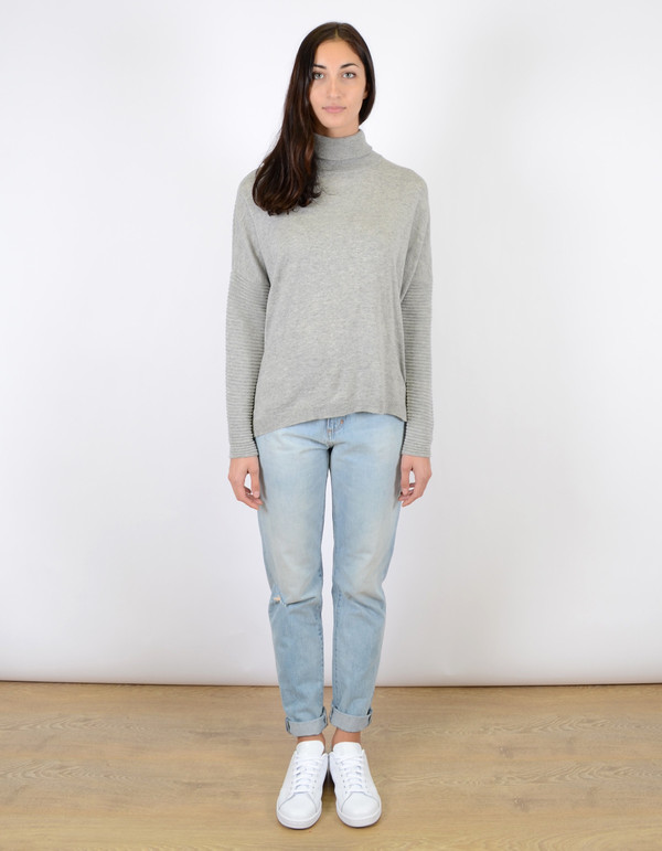 Just Female Carla Short Blouse Grey Melange Just Female Carla Short Blouse Grey Melange
