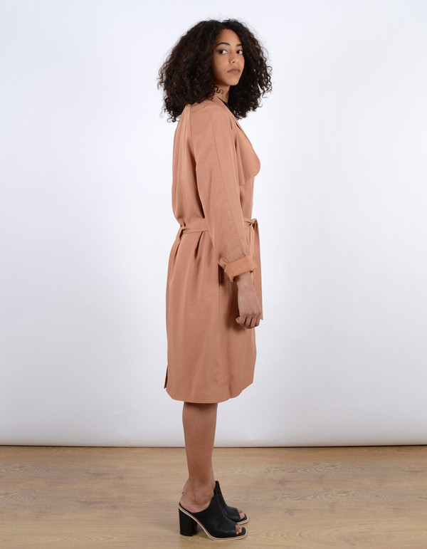 Just Female Trust Trenchcoat Toasted Nut Just Female Trust Trenchcoat Toasted Nut