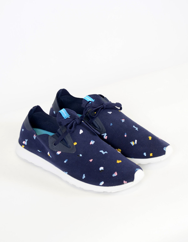 Native Shoes Native Apollo Moc Embroidered Regatta Blue Shell White Chipped Cabo Native Shoes Native Apollo Moc Embroidered Regatta Blue Shell White Chipped Cabo
