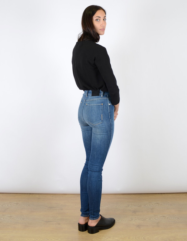 Neuw Marilyn High Rise Skinny Jean Buzz Blue Neuw Marilyn High Rise Skinny Jean Buzz Blue
