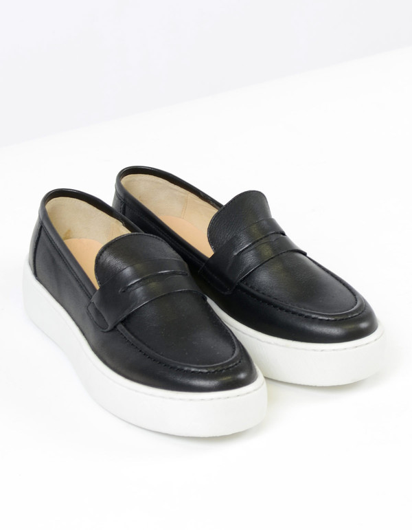 Shoe The Bear Miyako Loafer Black Shoe The Bear Miyako Loafer Black