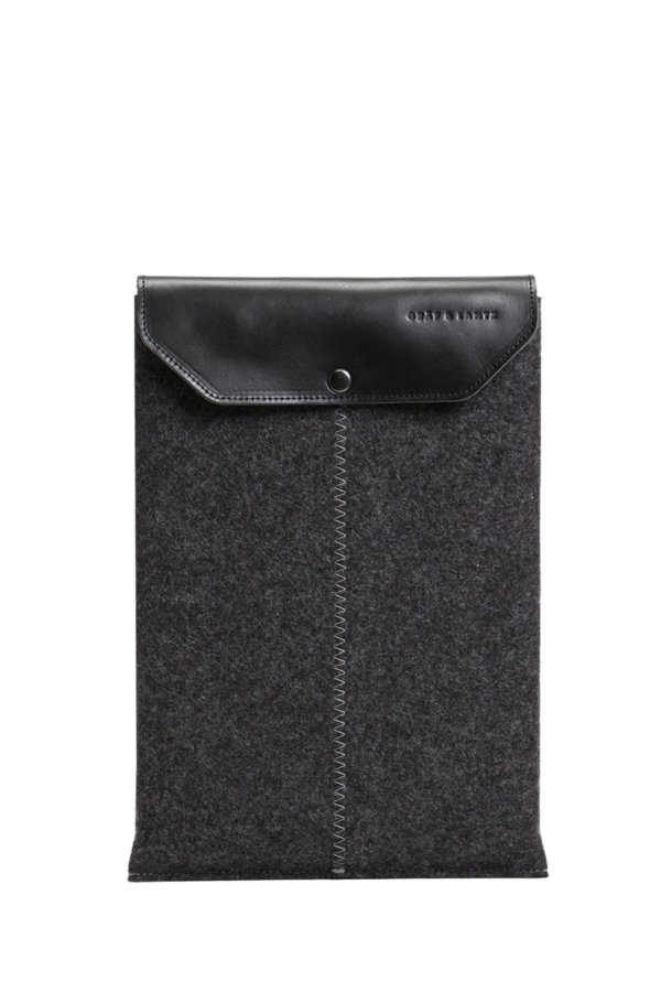 MacBook Pro sleeve charcoal 15" MacBook Pro sleeve charcoal 15"