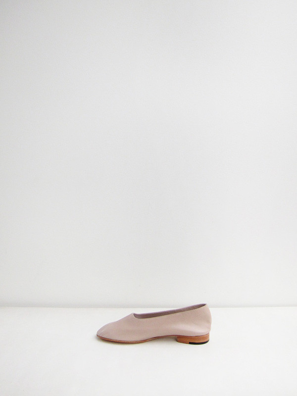 Martiniano Glove Flats - Antelope Martiniano Glove Flats - Antelope