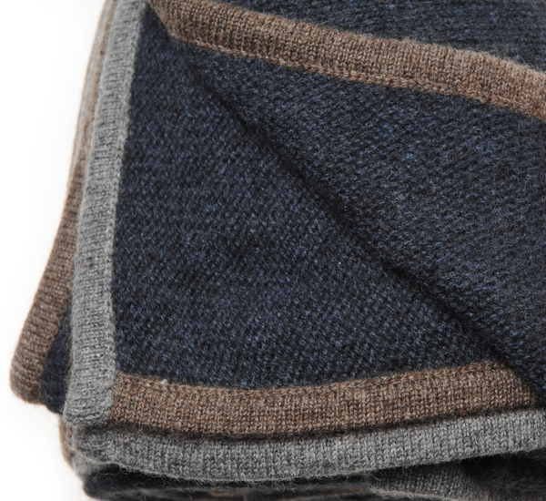 Oyuna Indigo Daya Cashmere Travel Blanket Oyuna Indigo Daya Cashmere Travel Blanket
