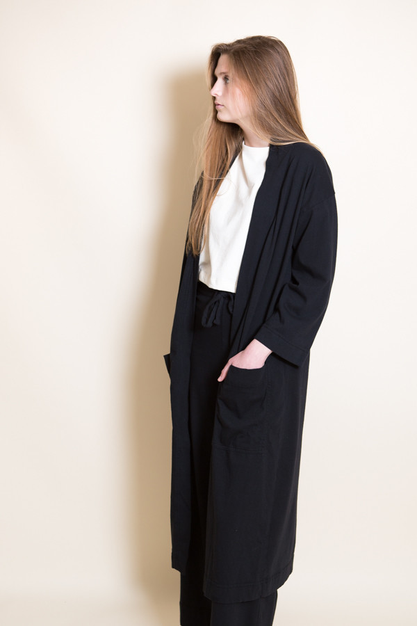 Pansy Robe / Black Pansy Robe / Black